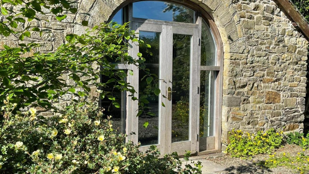 Holiday home Crug Yr Eryr Isaf *