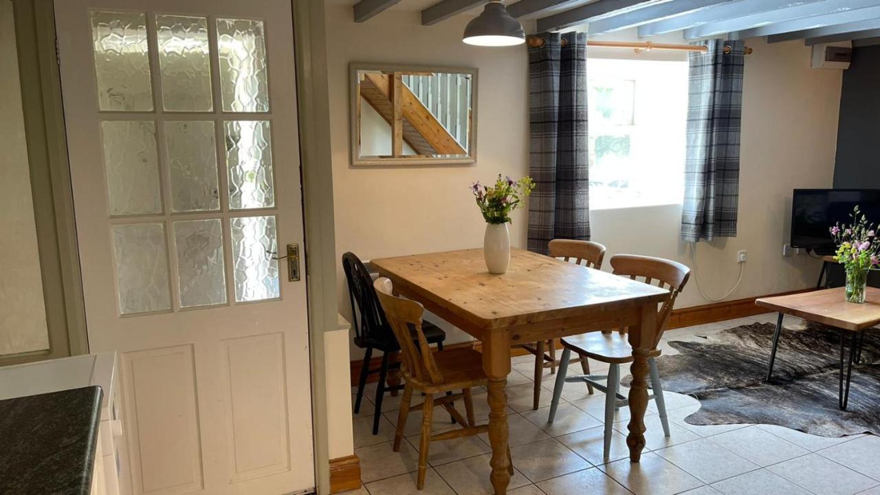 Holiday home Crug Yr Eryr Isaf *